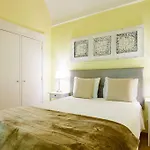 Guestready - Cosy Near Santa Justa Lift Apartman Lisboa