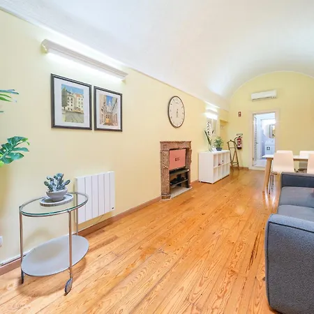 Guestready - Cosy Near Santa Justa Lift Lissabon