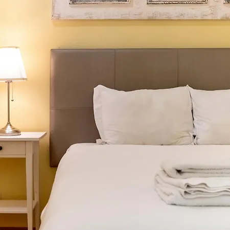 Guestready - Cosy Near Santa Justa Lift * リスボン