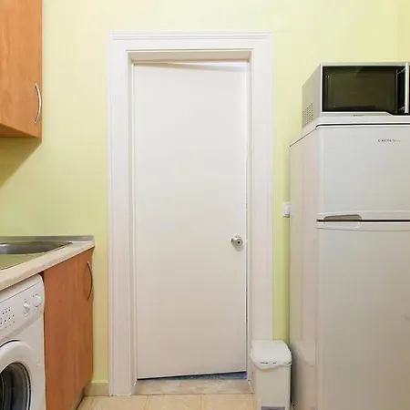 Апартаменти Guestready - Cosy Near Santa Justa Lift Лісабон